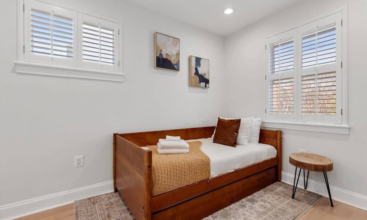 Photo of Bedroom in Southwest Quadrant