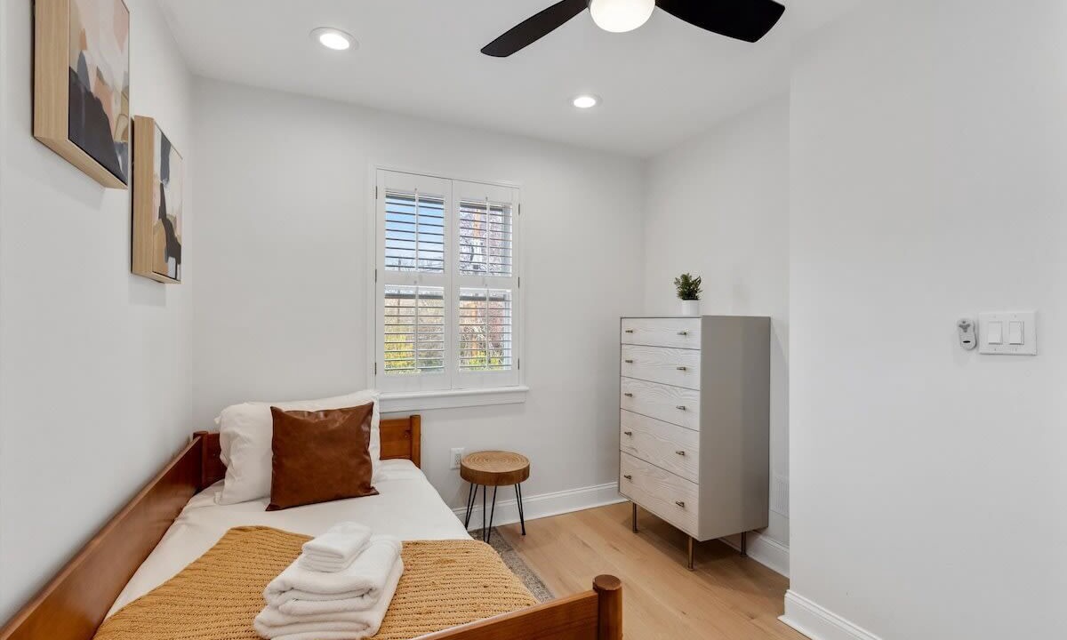 Photo of Bedroom in Southwest Quadrant