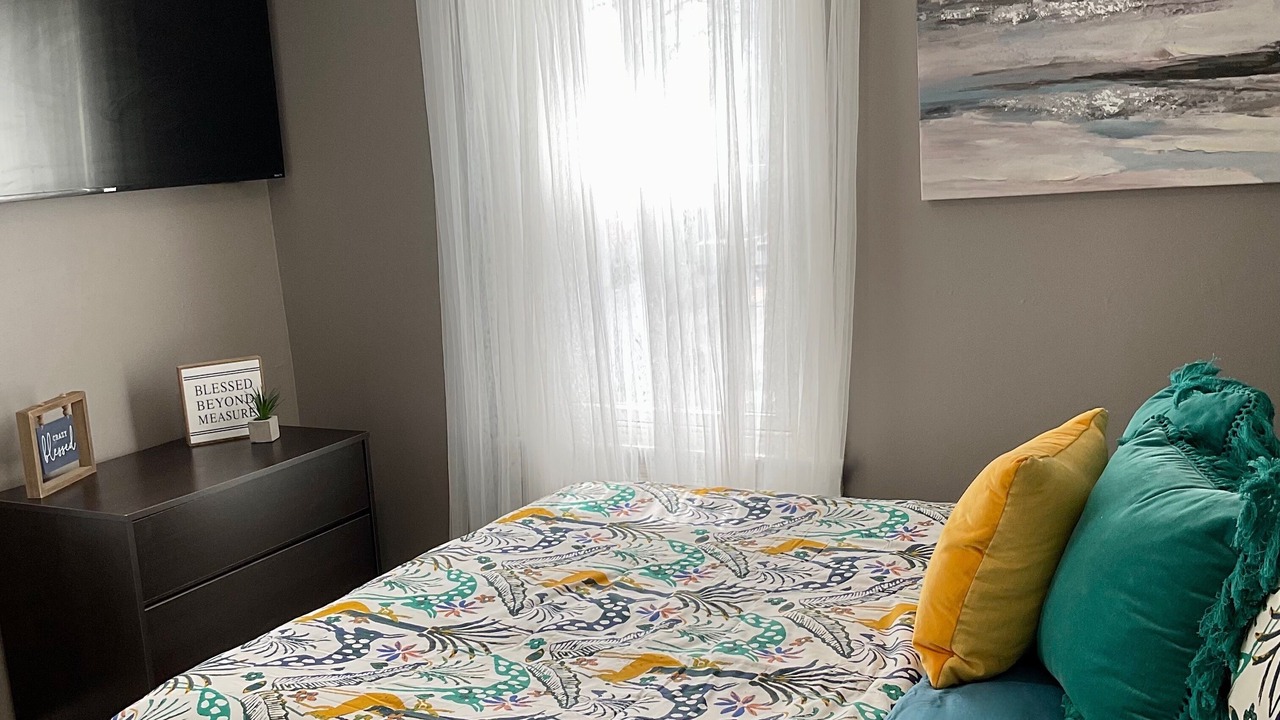 Photo of Bedroom in Neptune City