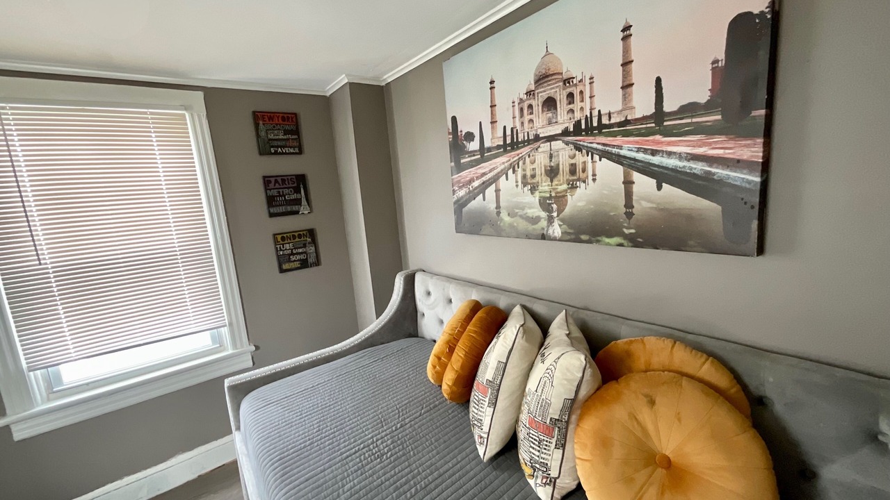 Photo of Bedroom in Neptune City