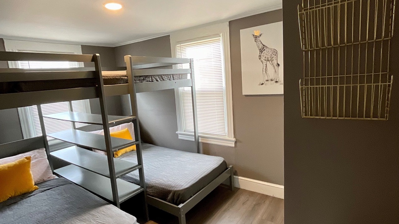 Photo of Bedroom in Neptune City