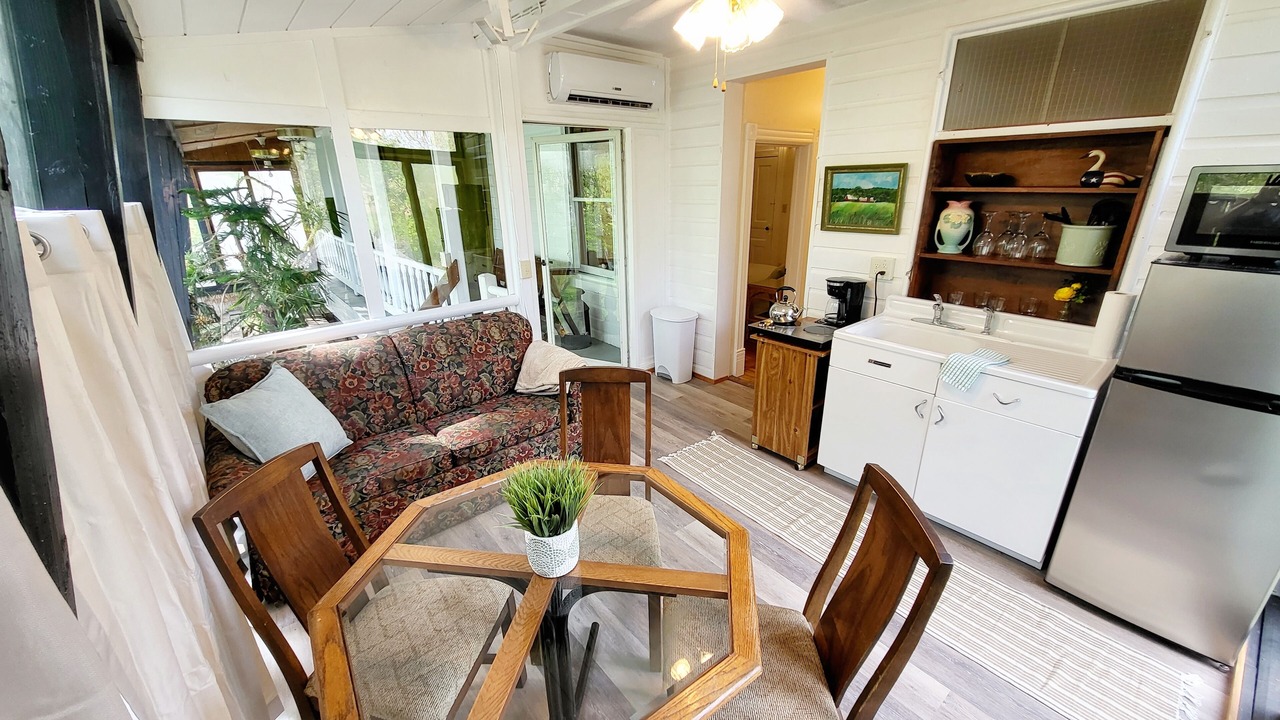 Photo of Livingroom in Frederick