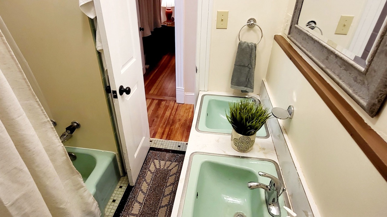 Photo of Bathroom in Frederick