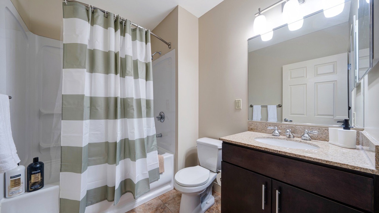 Photo of Bathroom in Downtown Pittsburgh