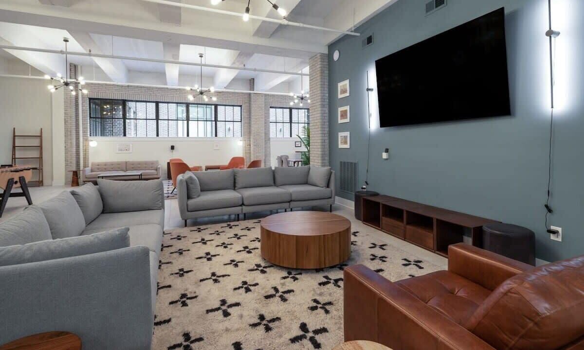 Photo of Livingroom in Center City East