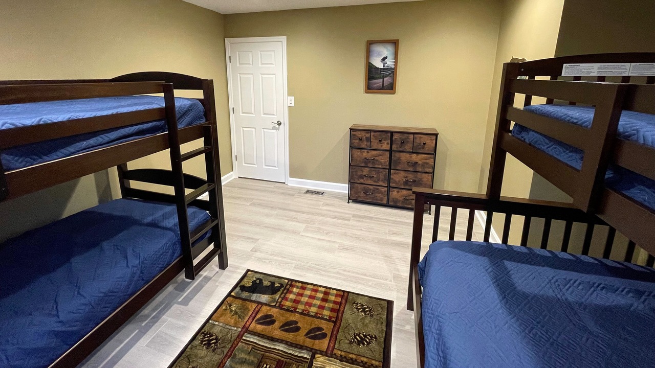 Photo of Bedroom in Matewan