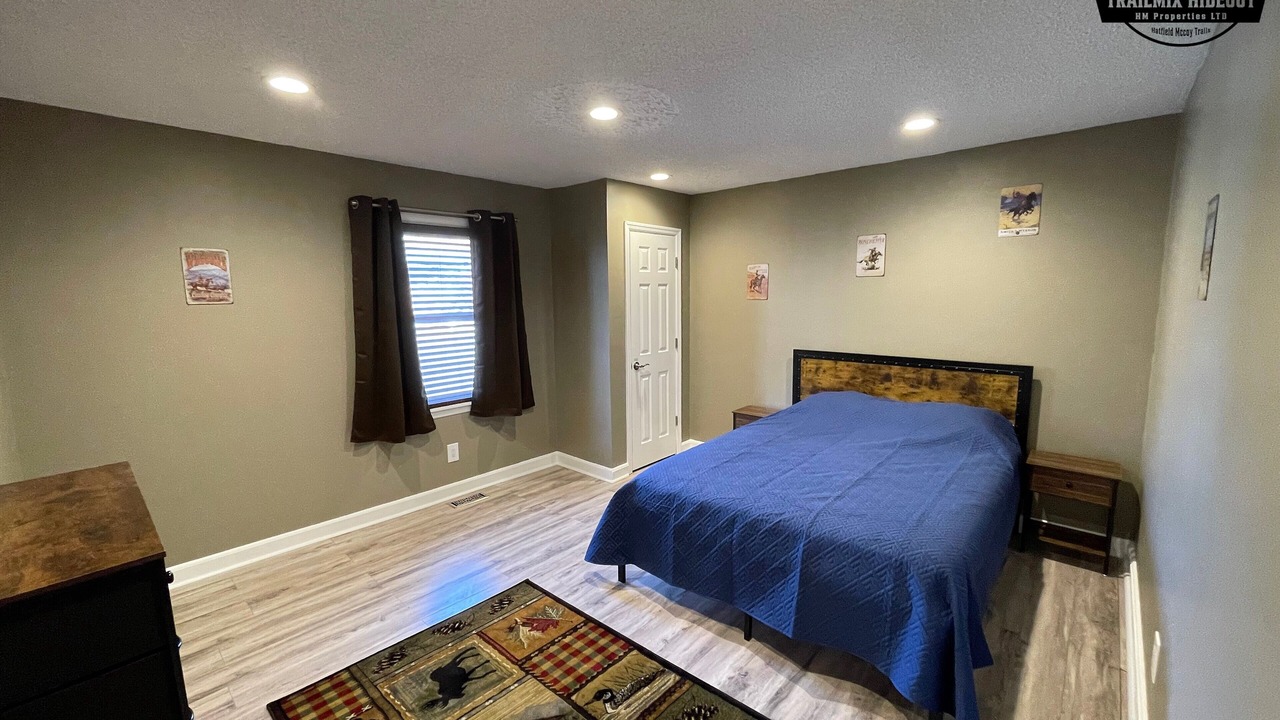 Photo of Bedroom in Matewan