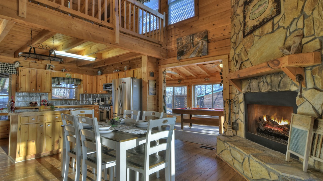 Photo of Livingroom in Ellijay