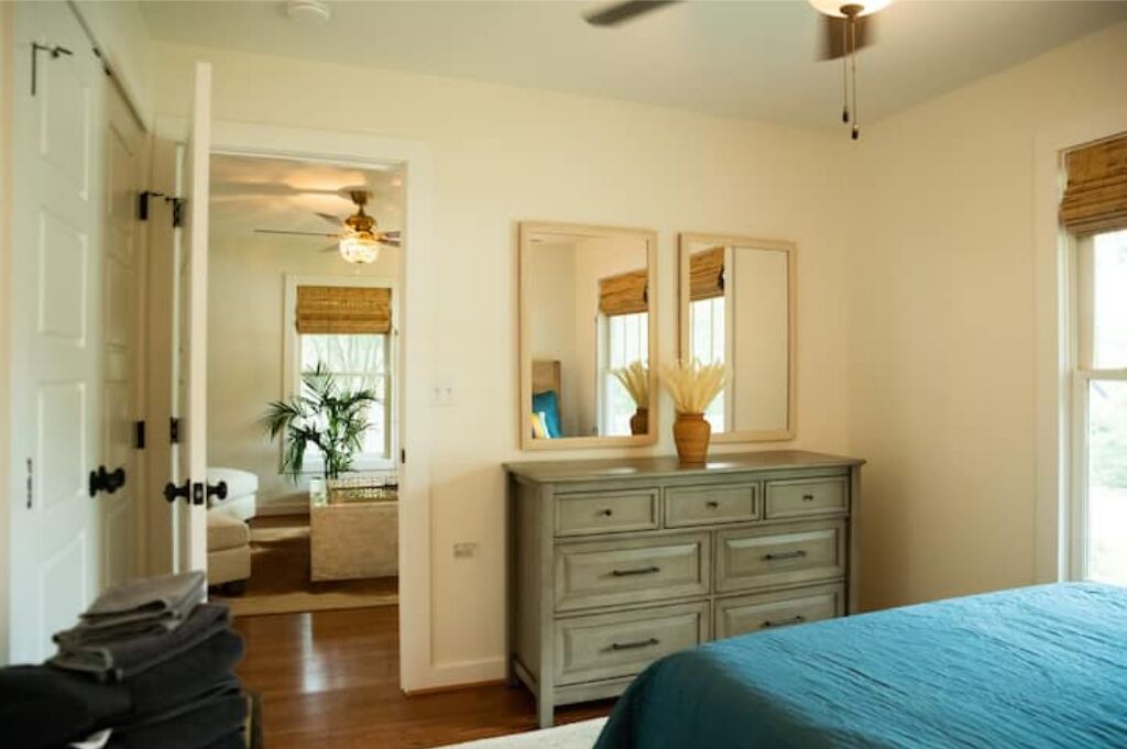 Photo of Bedroom in Villa Heights