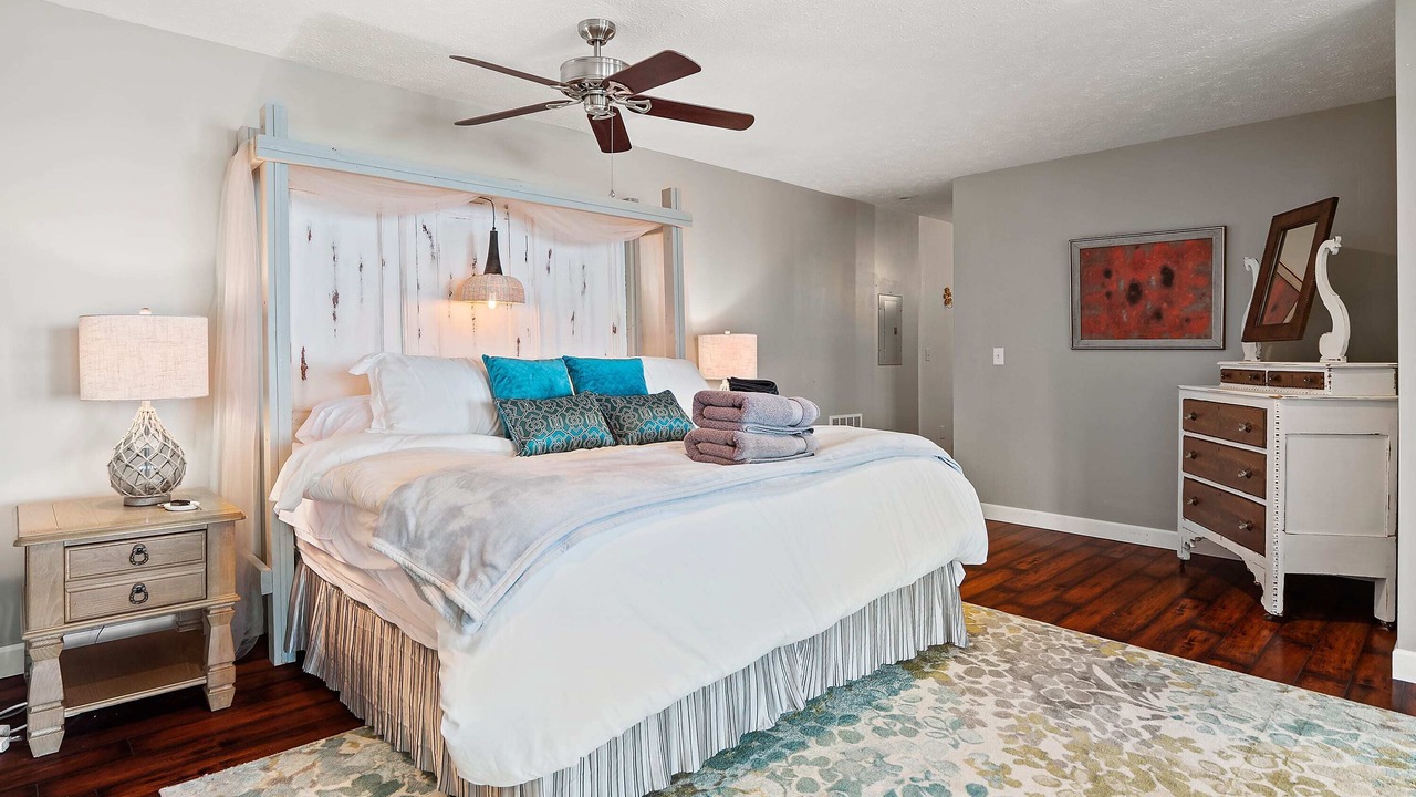 Photo of Bedroom in Ashtabula