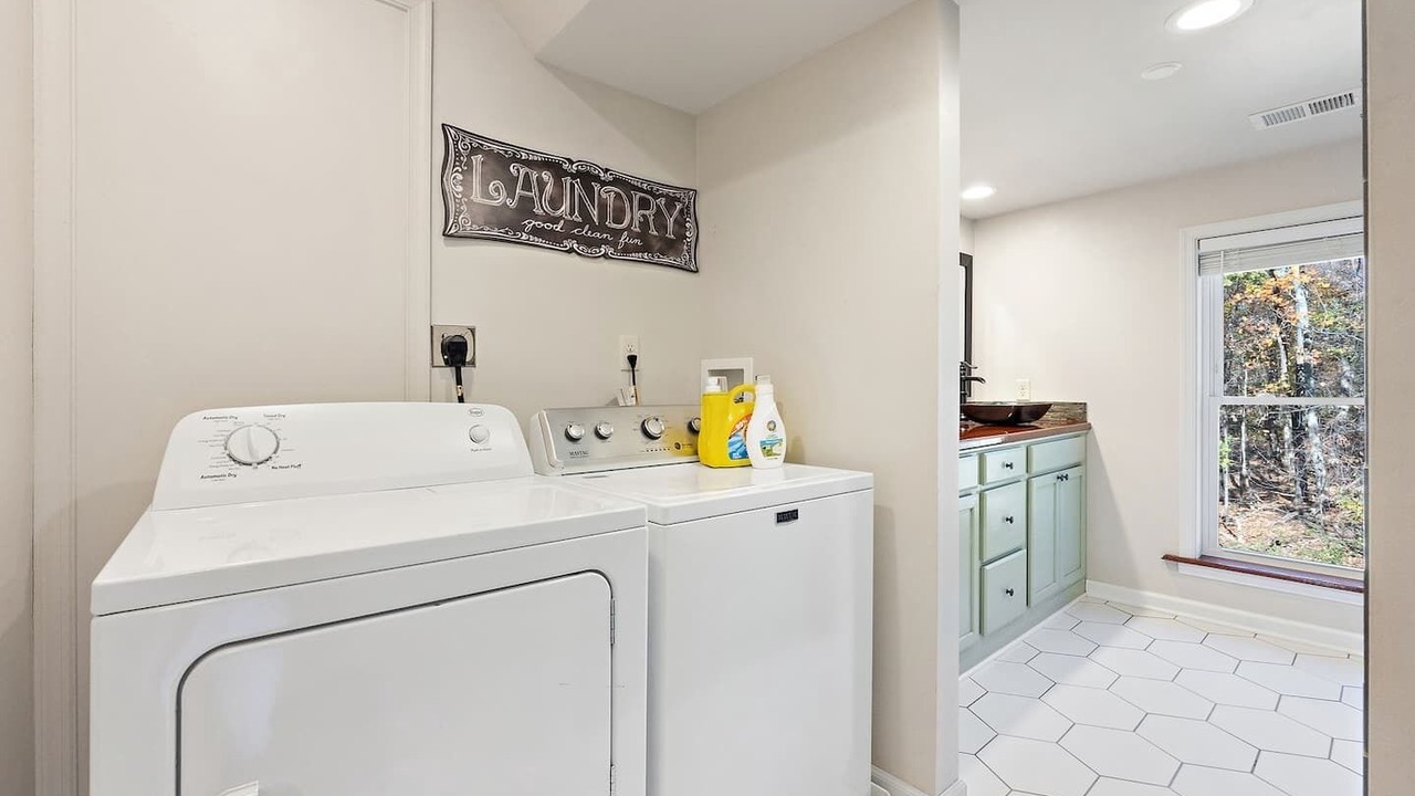 Photo of Bathroom in Keedysville
