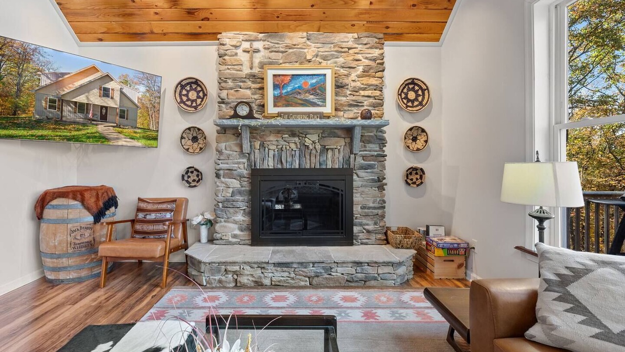 Photo of Livingroom in Keedysville