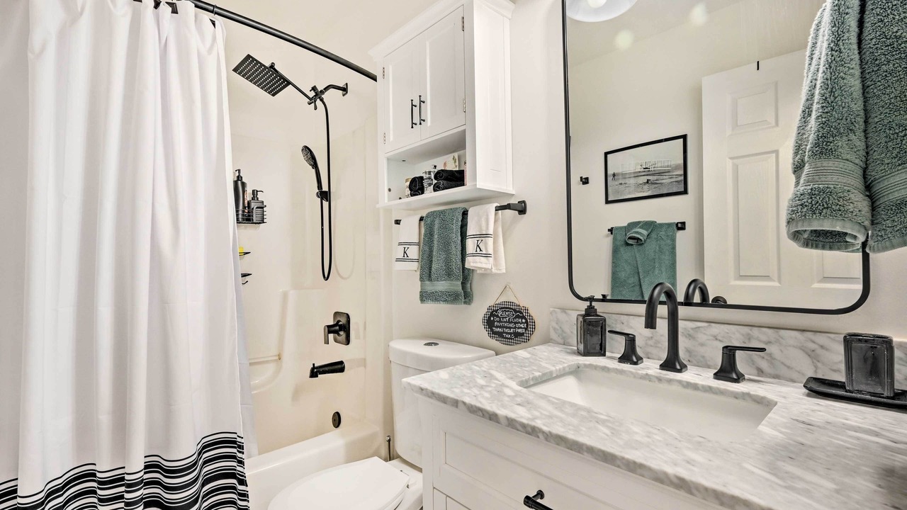 Photo of Bathroom in Berkeley Springs