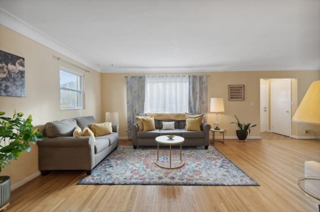 Photo of Livingroom in Ottawa
