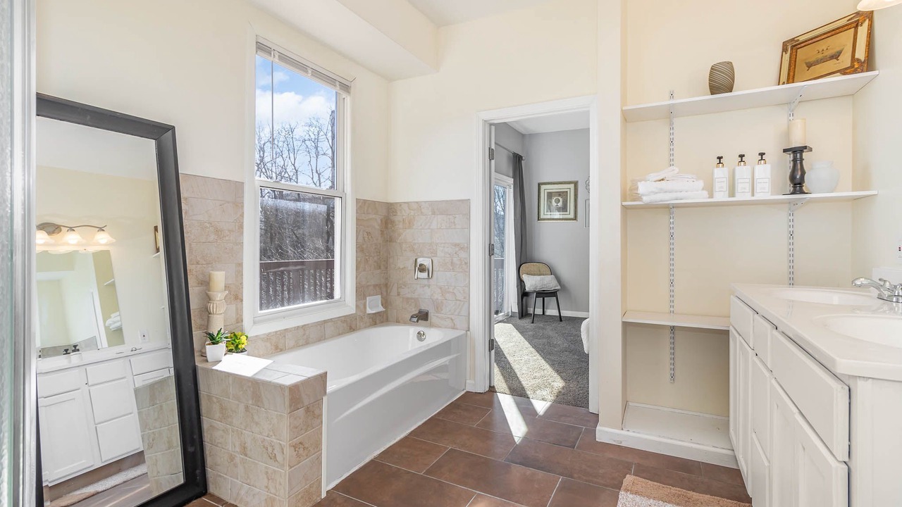 Photo of Bathroom in East Price Hill