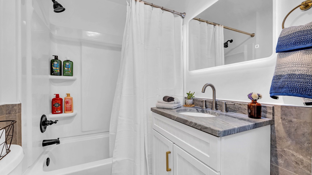 Photo of Bathroom in Amelia