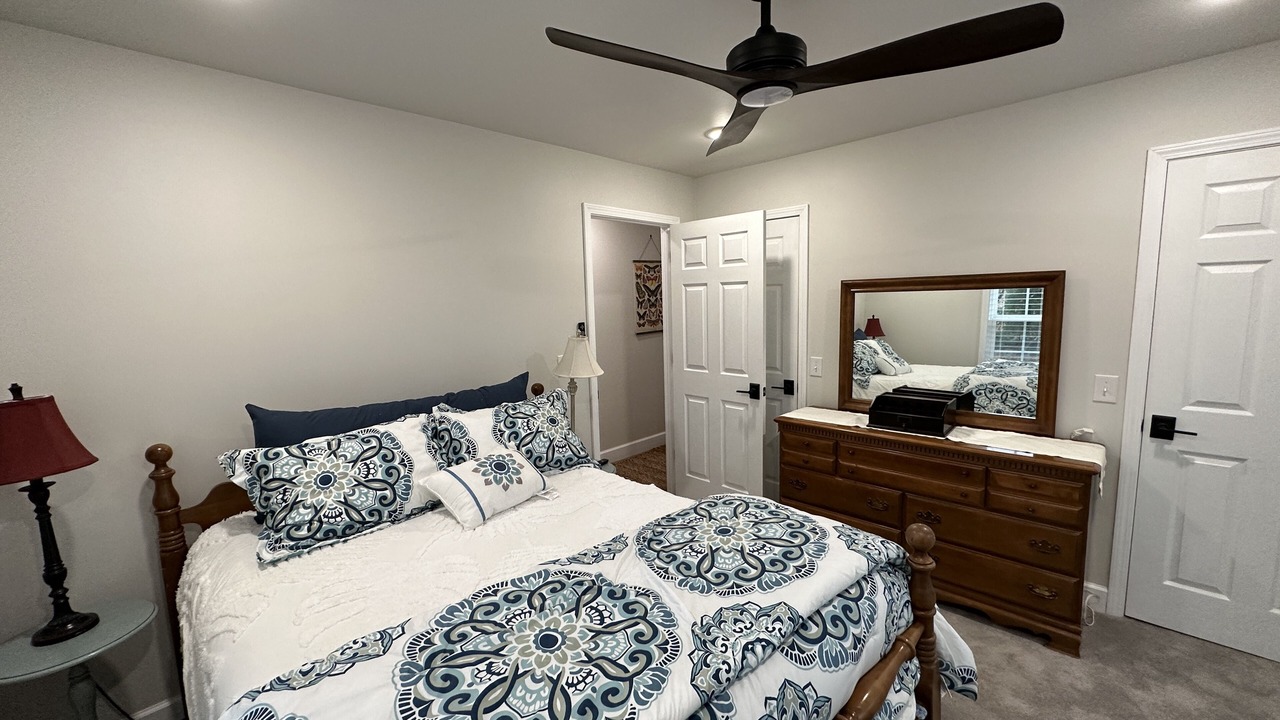 Photo of Bedroom in Harriman