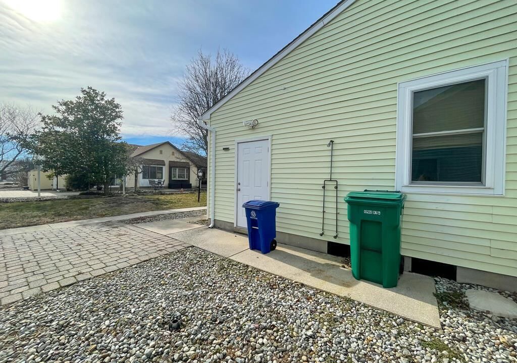 Photo of Outdoor in Village Green