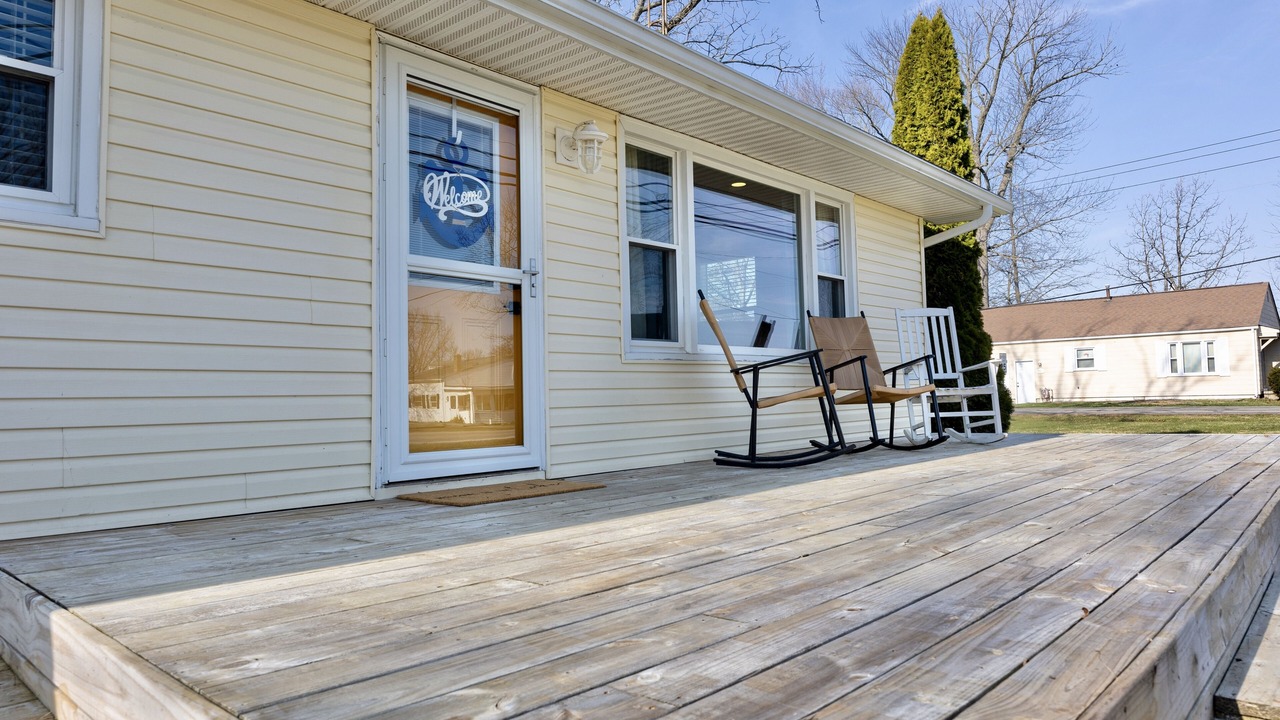 Photo of Outdoor in Lakeview