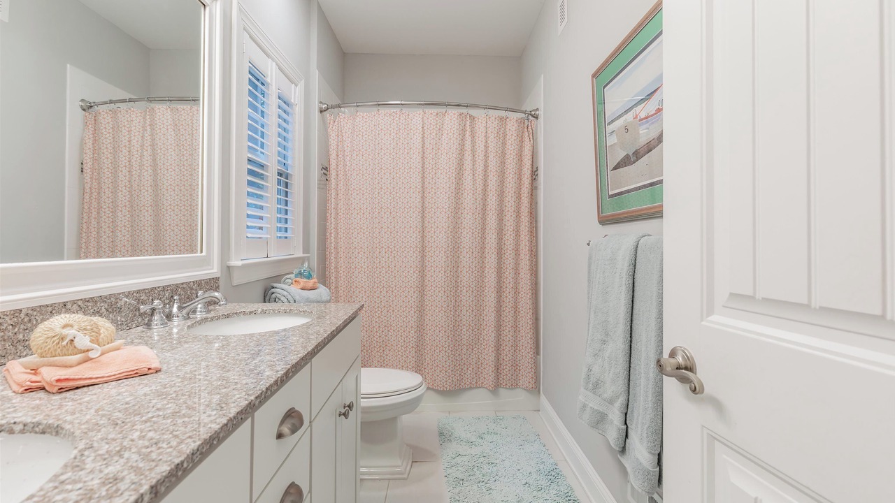 Photo of Bathroom in Cape May Point