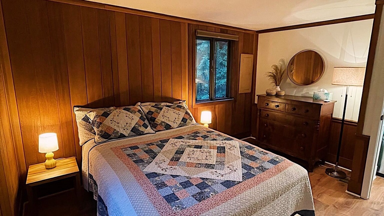 Photo of Bedroom in Briar Crest Woods