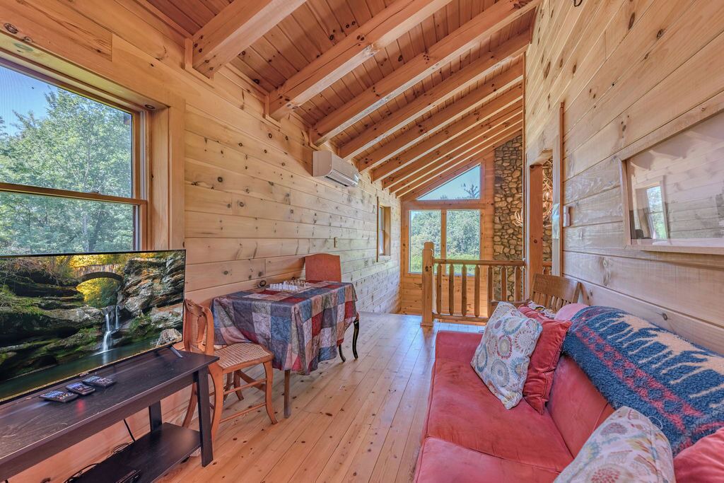 Photo of Livingroom in New Plymouth