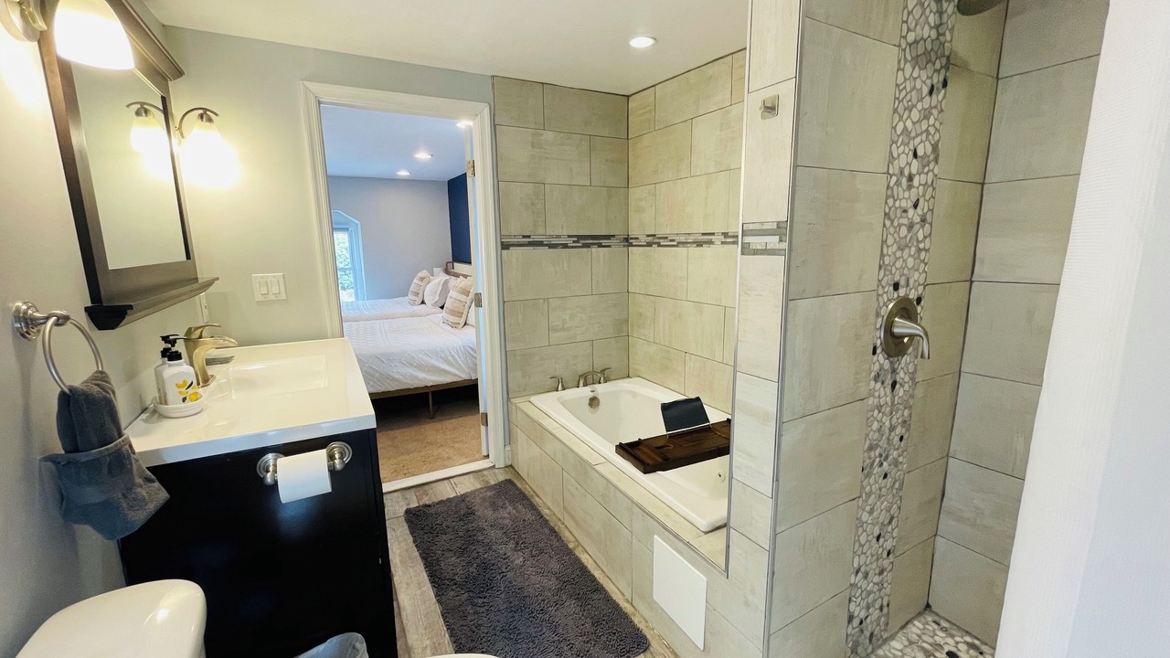 Photo of Bathroom in Northwest Philadelphia