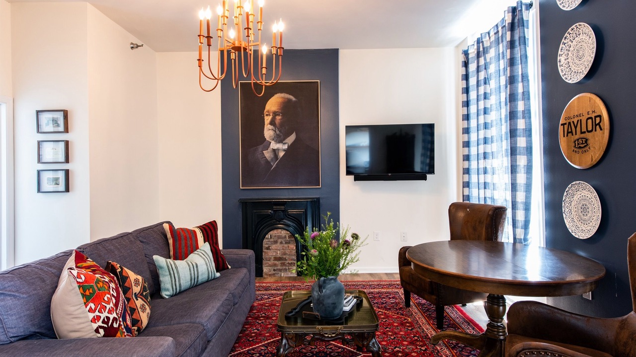 Photo of Livingroom in Versailles