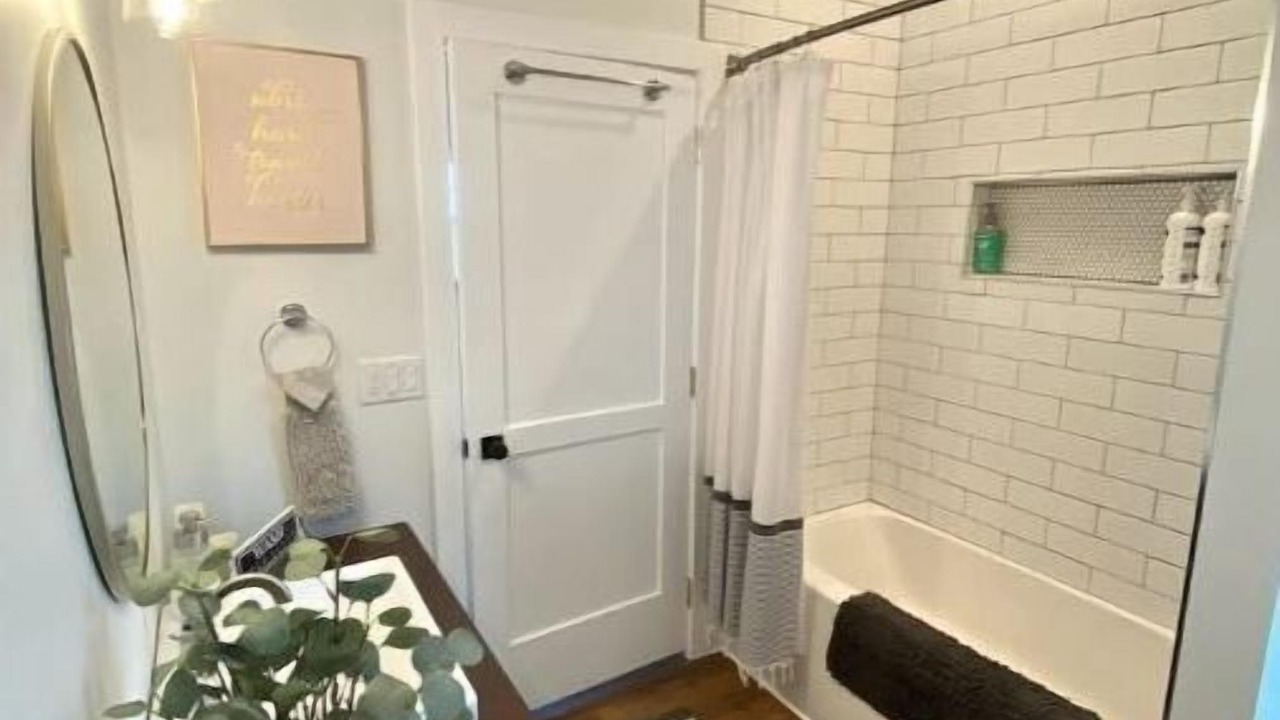 Photo of Bathroom in Pocomoke City