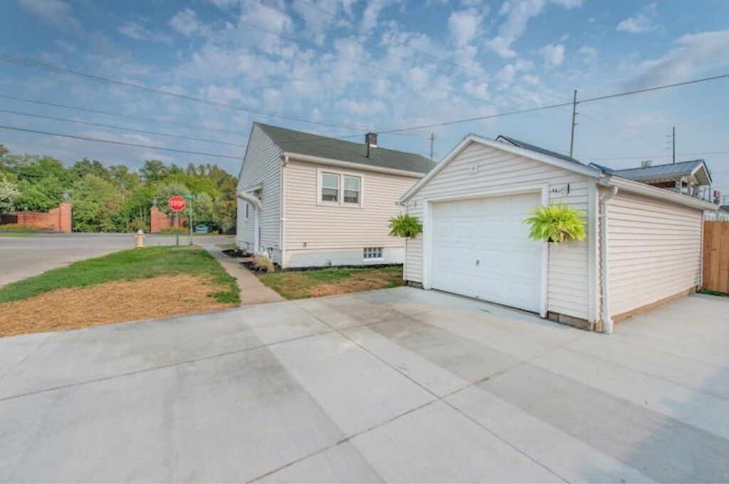 Photo of Outdoor in Mansfield