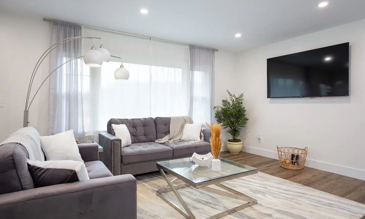 Photo of Livingroom in Ontario