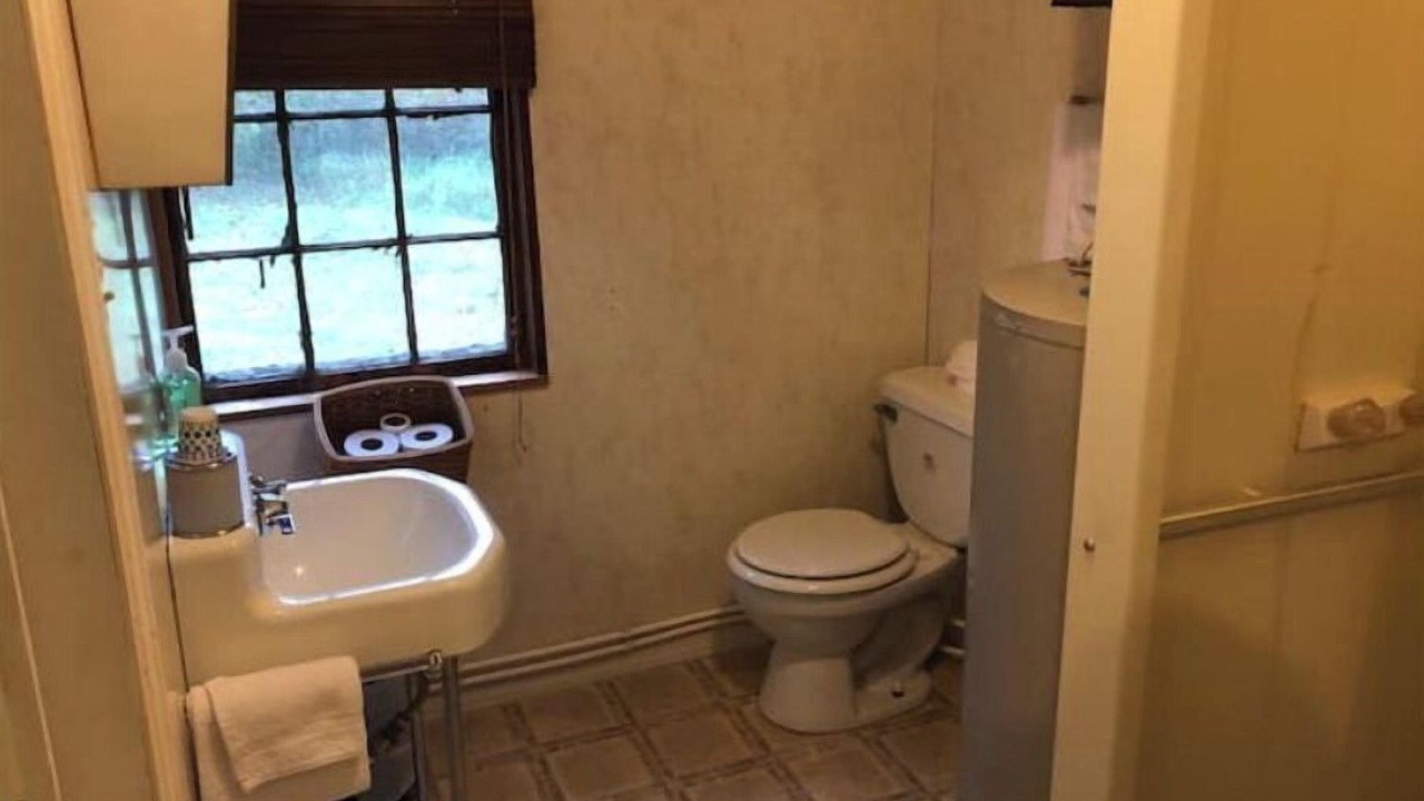 Photo of Bathroom in Manns Choice