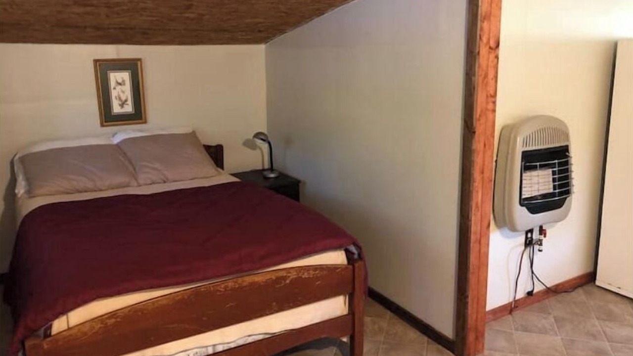 Photo of Bedroom in Manns Choice