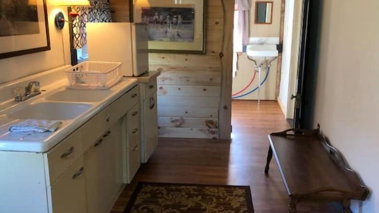 Photo of Bathroom in Manns Choice