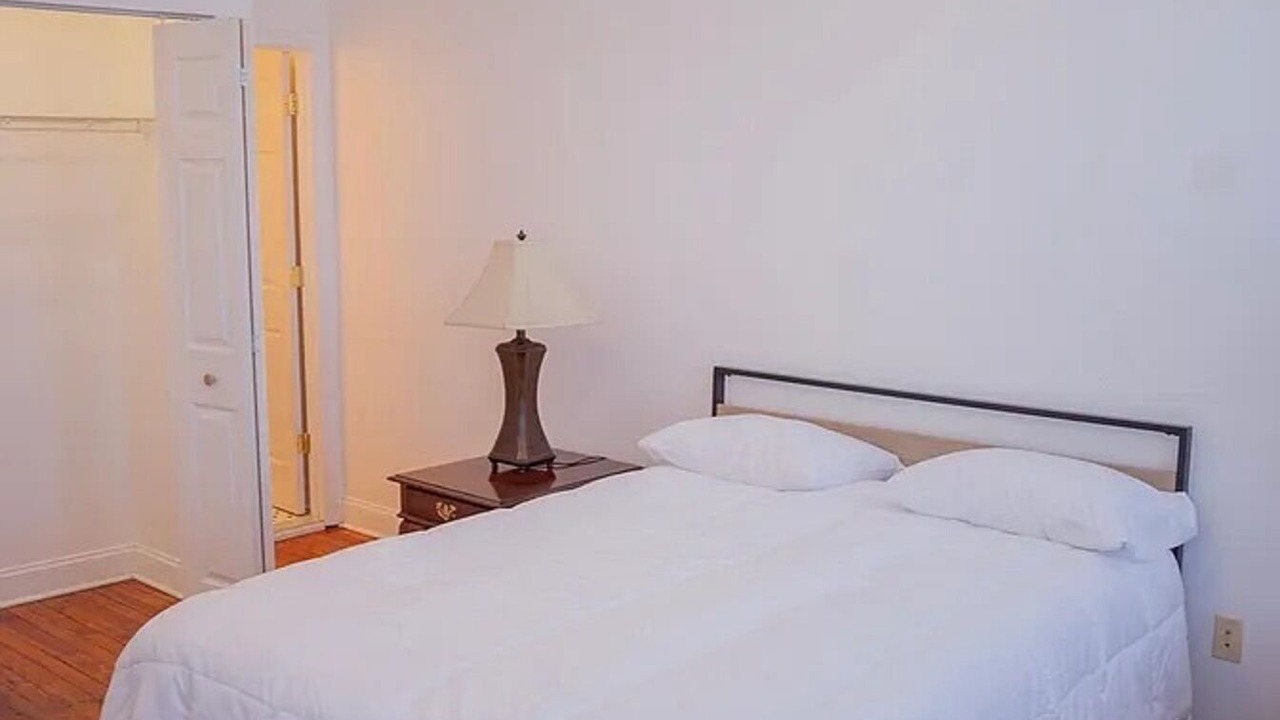 Photo of Bedroom in Downtown Baltimore