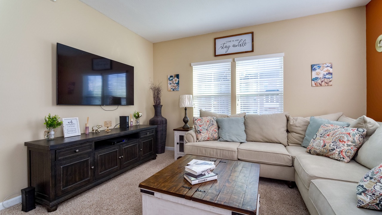Photo of Livingroom in West Chester
