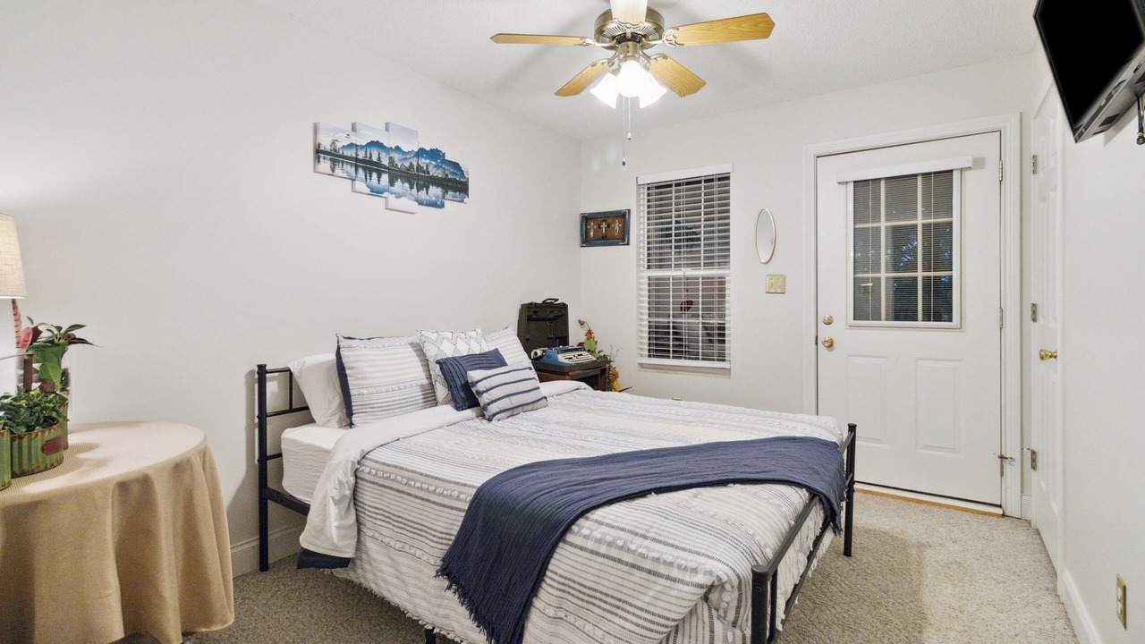 Photo of Bedroom in Sloans Valley