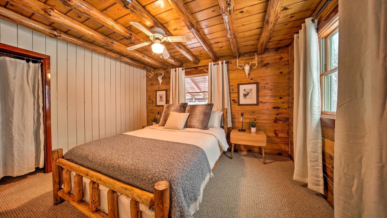 Photo of Bedroom in Cambridge Springs
