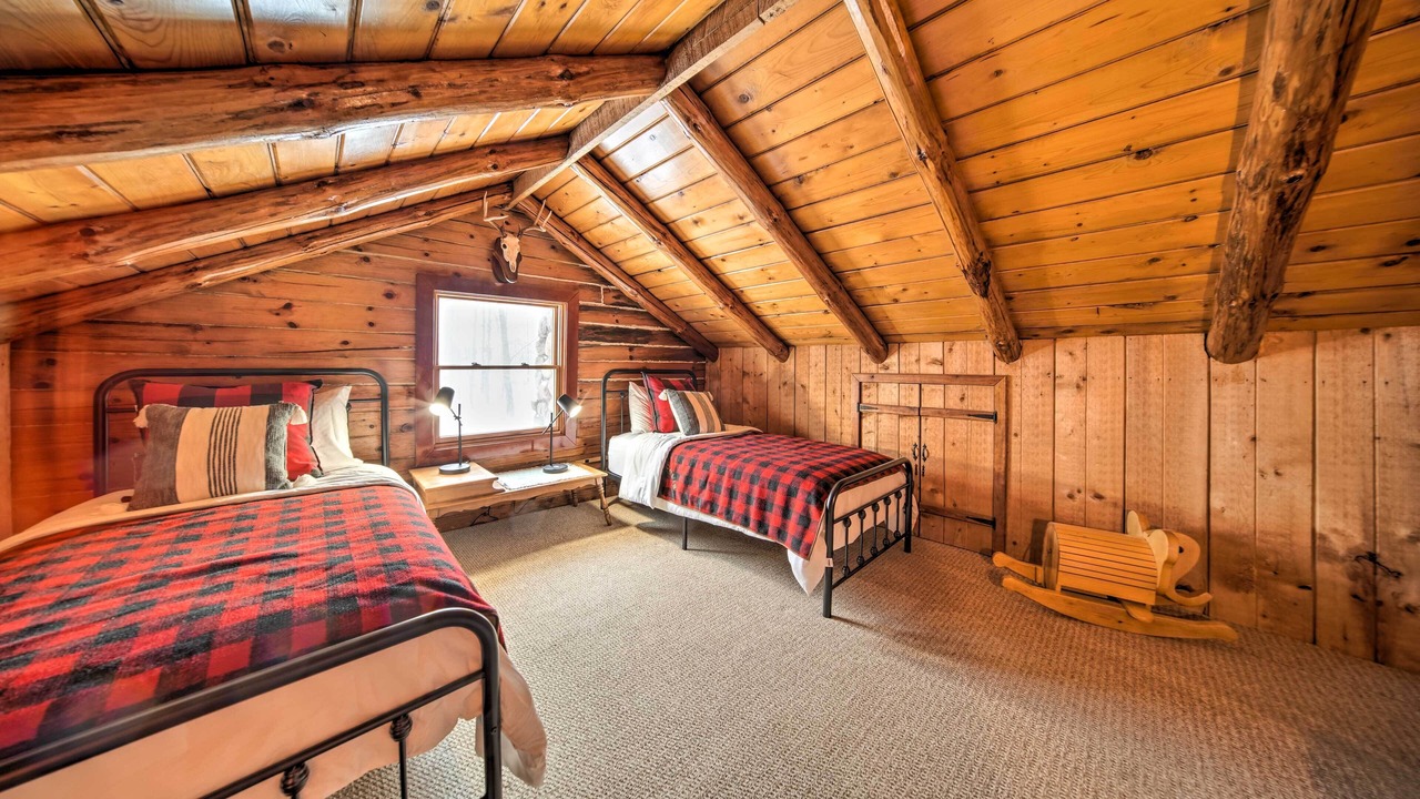 Photo of Bedroom in Cambridge Springs