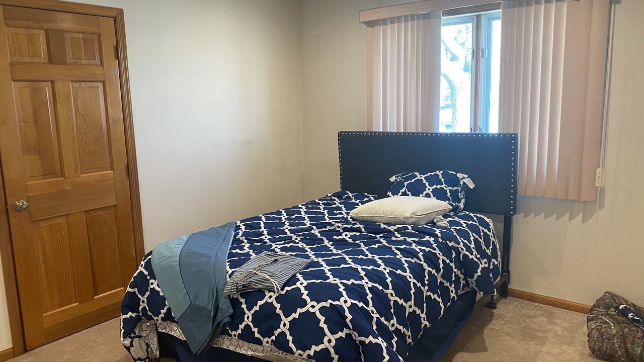 Photo of Bedroom in Brick