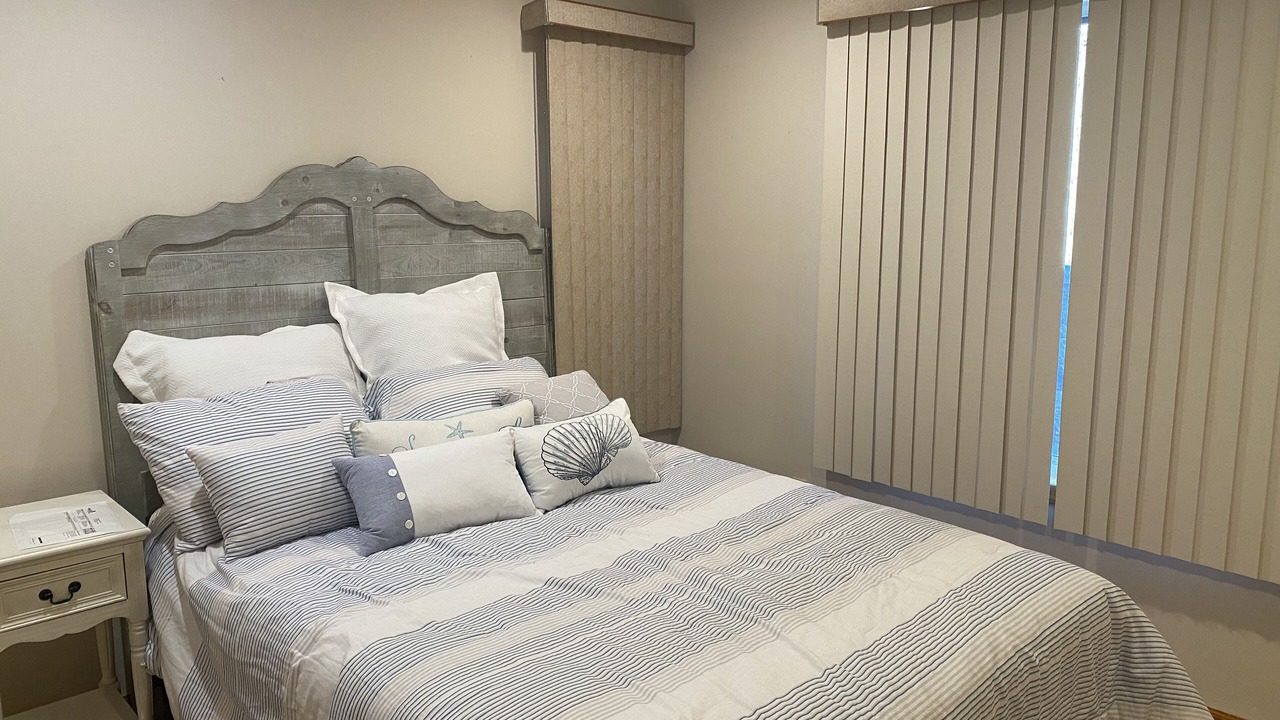 Photo of Bedroom in Brick