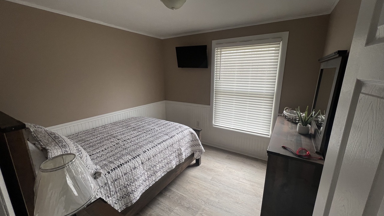 Photo of Bedroom in North Kingsville