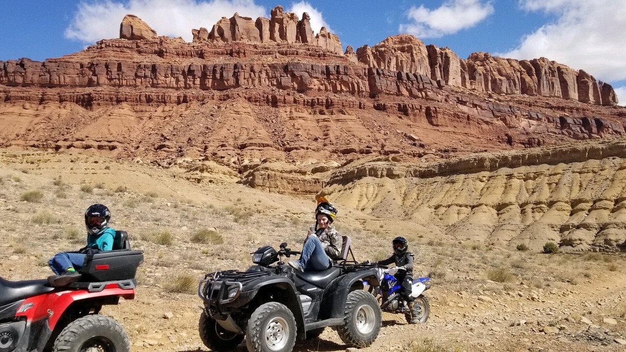 Photo of Others in Green River