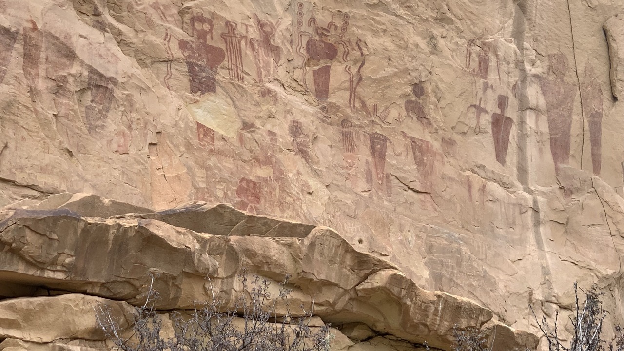 Photo of Others in Green River