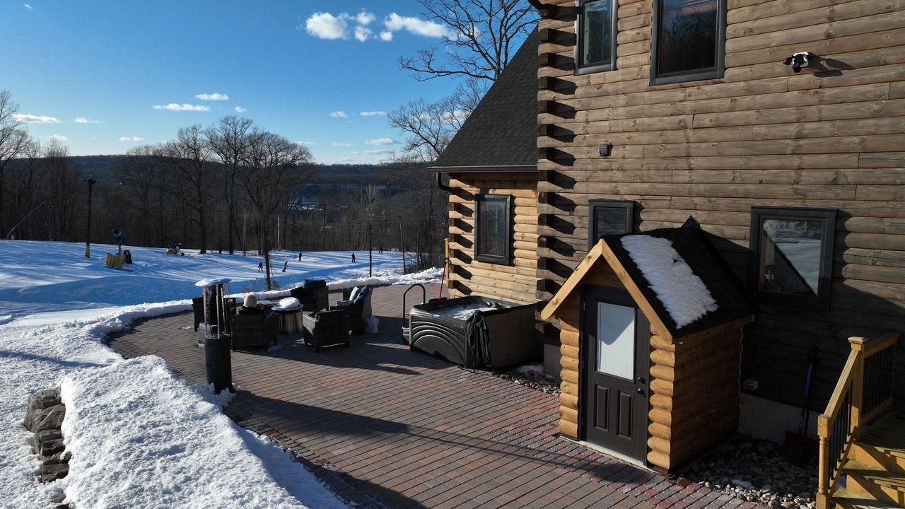 Photo of Patio Balcony in Vernon