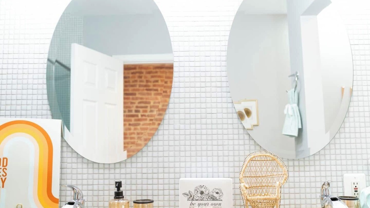 Photo of Bathroom in Downtown Baltimore