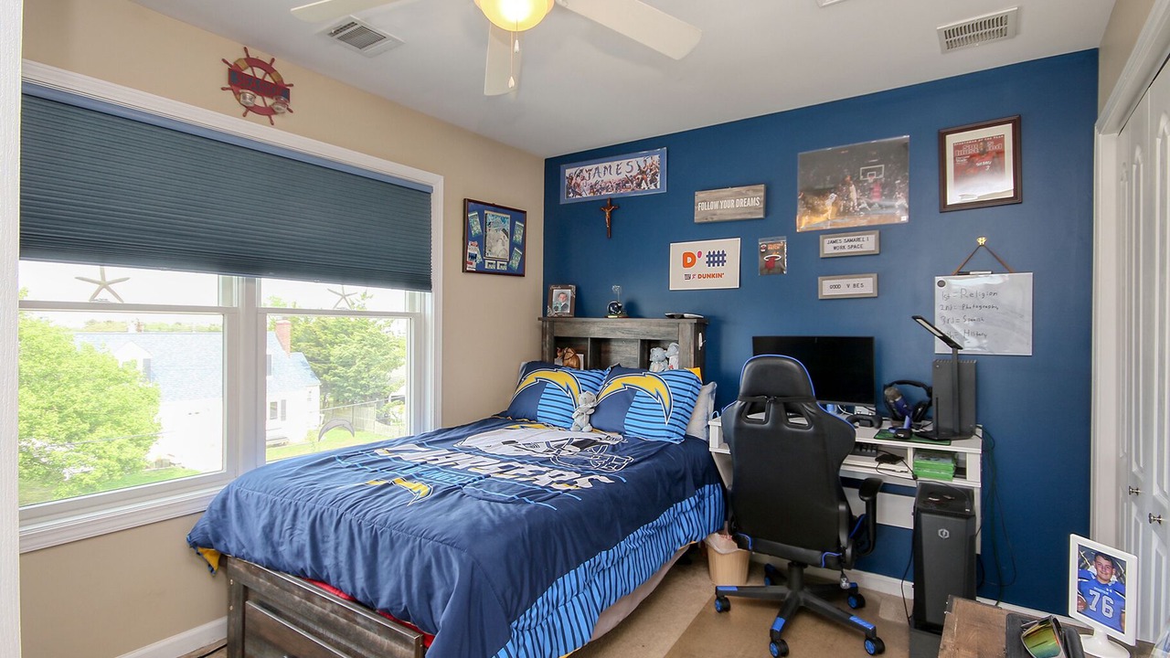 Photo of Bedroom in Seaside Heights
