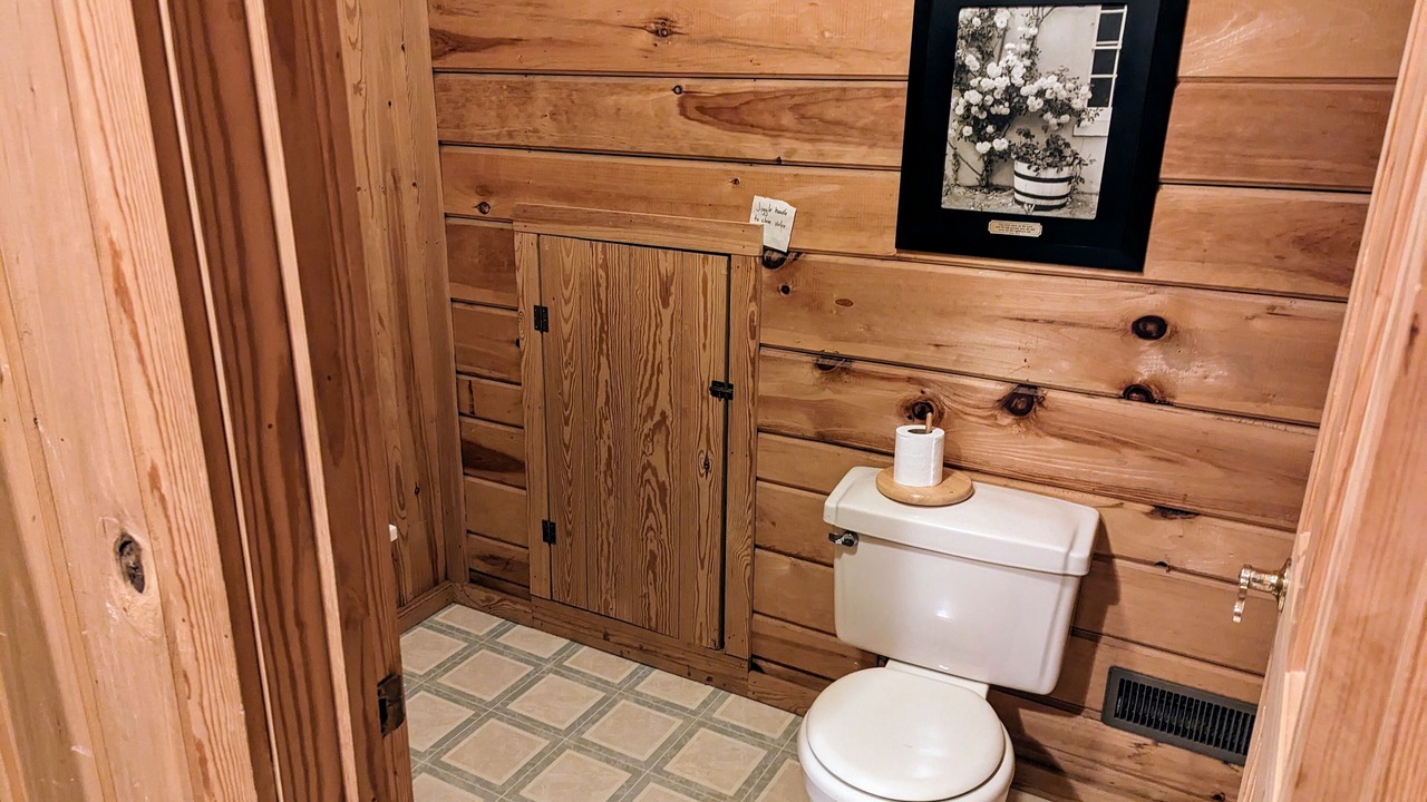 Photo of Bathroom in Jamestown