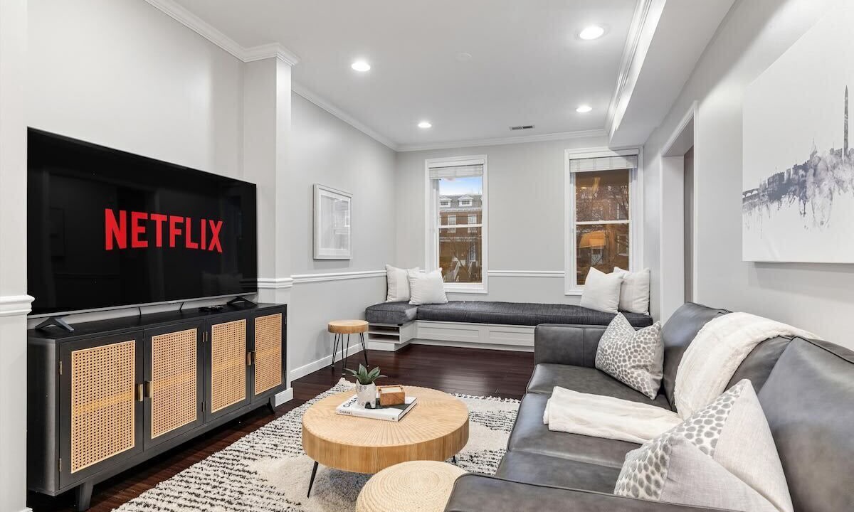 Photo of Livingroom in 16th Street Heights