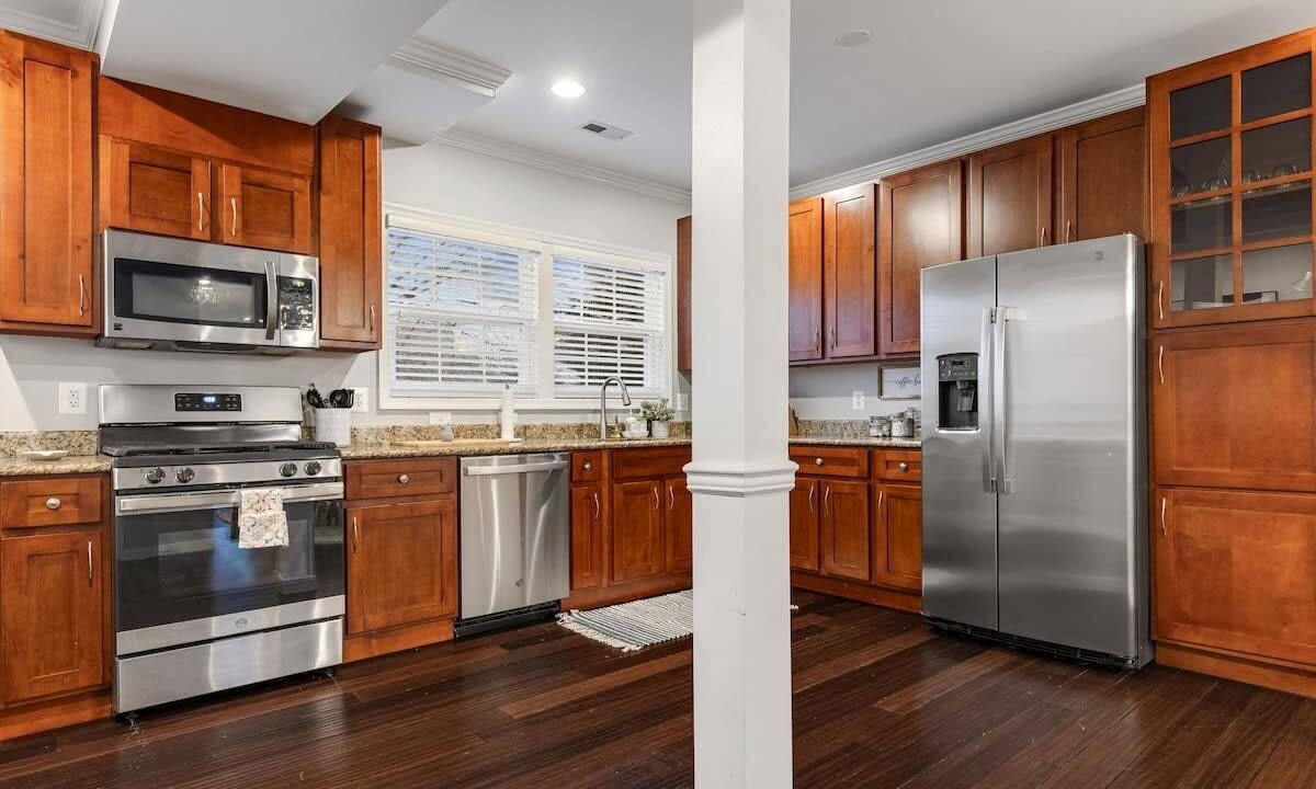 Photo of Kitchen in 16th Street Heights